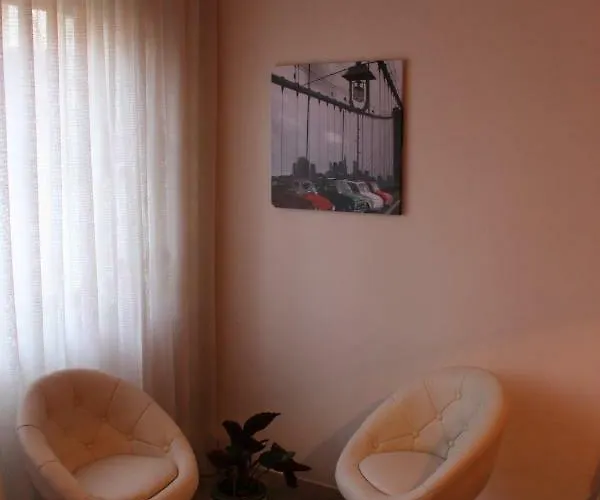 Sant'adriana Apartman