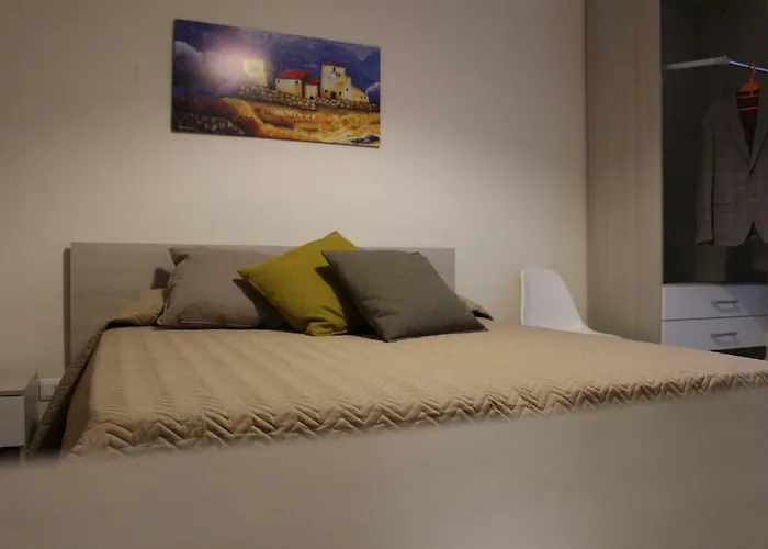Sant'adriana Apartman *